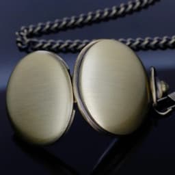 Vintage Pocket Watch with Chain Roman Numerals Smooth Steel Men's Quartz Pocket Watches with Chain Clip for Men
