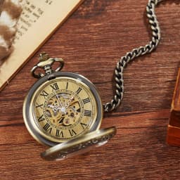 Vintage Bronze Roman Numerals Mechanical Pocket Watch Men Women Steampunk Pattern Hollow Case Cover Pendant Necklace Chain Gift