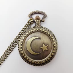 Vintage Bronze Star And Moon Engraved Necklace Quartz Pocket Watch For Holiday Gifts For Men And Women