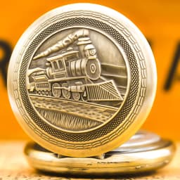 Retro Charm Neutral Fashion Locomotive Carving Quartz Steampunk Pocket Watch Men's and Women's Necklace Pendant Gift