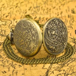 Vintage Bronze Clamshell Fashion Creative Flower Relief Girl Student Gift Quartz Necklace Pocket Watch