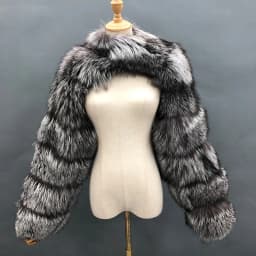 2023 Winter Warm Clothes Pink Black Faux Fur Coat Fluffy Jacket Women Cropped Tops Long Sleeves Winter White Coat Wholesale