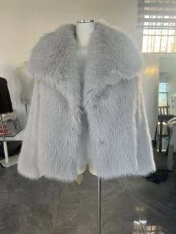 European American Winter New Fashion Women's Elegant Casual Trendy Simple Basic Faux Fur Cardigans Female Clothes Coats Tops