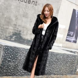 Winter women's new mink coat and hooded large size warm jacket