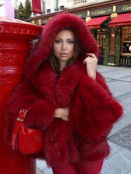 DEAT Fashion Wine Red Faux Fur Coat Women's Hooded Loose Long Sleeves Plush Thick Jacket Winter New 7A1042