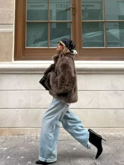 Women's Faux Fur Short Jacket Elegant Fashion Stand Collar Single Breasted Loose Coats 2025 Lady New Daily High Street Jackets