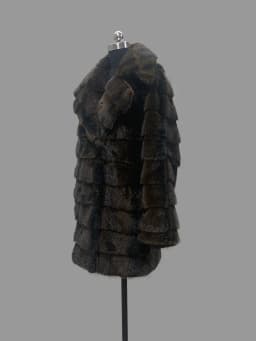 Nerazzurri Autumn Winter Brown Striped Thick Warm Faux Mink Fur Coat Women Elegant Luxury High Quality Chic Fluffy Jacket 2026