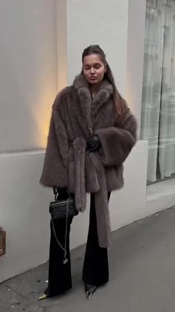 Fur Coat Warm High Quality Temperament Fashion Women Fur & Faux Fur Women 2026 Winter New Casual Long Sleeve Women Fur Coat H848