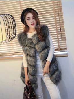 ZADORIN Hotsale Female Fur Waistcoat Winter Fluffy Faux Fur Vest Women O-Neck Spliced Sleeveless Long Faux Fur Coat Woman Vests