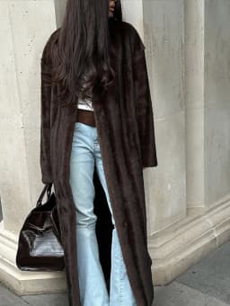 Brown Long Faux Fur Coat Women Fashion Full Sleeve Fluffy Loose Lace Up Overcoat 2025 Winter Lady Daily High Street Outwear