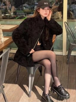 Winter Thickened Stand Collar Women's Jacket Faux Fur Integrated Leather Warm Coat Street Style Mid-Length Loose Fit