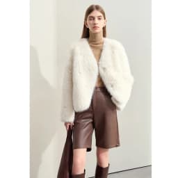 AMII Minimalist 2026 Winter New Women's Commuter V-neck Handmade Beaded Imitation Mink Fur Loose Warm Plush Jacket 12424021