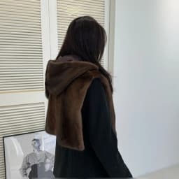 Women's Hooded Faux Fur Vest Zip Up Sleeveless Plush Thick Winter Warm Coat Elegant Luxe Chic Trendy Outerwear