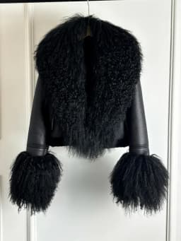 2025 Winter Women Warm Faux Leather Sheepskin Coat Female Zipper Slim Streetwear Moto Biker Jacket Large Real Wool Fur Collar