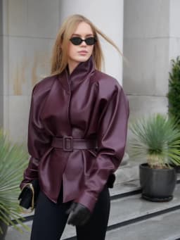 Lady Retro Burgundy Belted Leather Jacket Fashion Solid Stand Collar Long-sleeved Cropped Coat 2026 Women Daily Street Outerwear