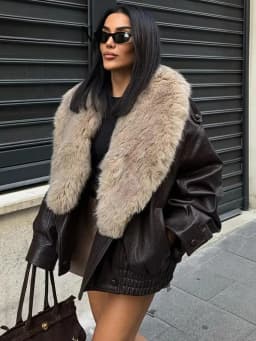 2026 Winter Women Loose Faux Leather Jacket Fashion Removed Big Fur Collar Causal Coat High Street Double Breasted Outwear