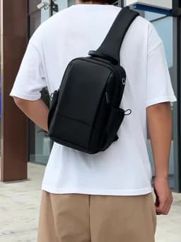 Men chest bag fashionable shoulder bag casual travel women crossbody bag multifunctional high-end lightweight waterproof bag
