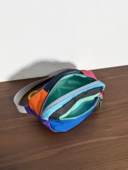 Fashionable Outdoor Climbing Couple's Crossbody Bag Dyed Nylon Soft Zipper Closure Leisure Casual Style Small Size Backpack