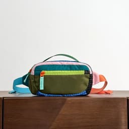 Fashionable Outdoor Climbing Couple's Crossbody Bag Dyed Nylon Soft Zipper Closure Leisure Casual Style Small Size Backpack