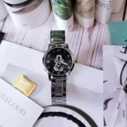 2024 Anime figure Steel Mickey Mouse Minnie Kids Student Cartoon Watch Aolly Steel Quartz Watches Clock for Boys Girls Gift