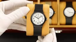 SKMEI 2557 Fashion Quartz Wristwatch 5Bar Waterproof Student Wrist Watch Women Men Fashion Casual Outfit Clock For Raining Day