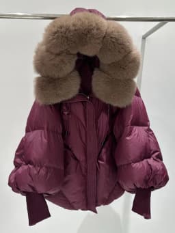 Janveny2026 New Winter Large Real Fur Hooded Puffer Jacket Women Thicken Warm Knitted Sleeve Coat White Duck Down Mid Long Parka