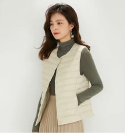Spring Autumn Women Ultra Light 90% White Duck Down Vest Warm Winter Slim Waistcoat Under Parka Female Liner Portable Outwear