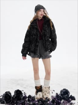ELFSACK 2025 Puffy Down Coat Women Jacquard Embroidery Waist Gathered Gothic Royal Vintage Y2K Winter Long Puffer Jacket