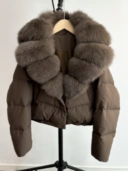 Lagabogy 2025 Big Real Fox Fur Collar New Winter Women Puffer Jacket 90% White Duck Down Coat Female Single Breasted Warm Parkas