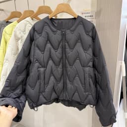 Lagabogy Women Loose Round Neck Short White Duck Down Coat Outwear Autumn Winter Lightweight Wave Quilted Puffer Jacket Female
