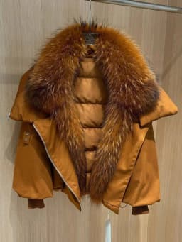 Janveny 2026 New Winter Real Raccoon Fur Collar Short Puffer Jacket Women Loose Waterproof 90% White Duck Down Parka Warm Coats