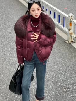 2025 Fashion Winter Women Goose Down Jacket Natural Raccoon Fur Collar Coats Parka Puffer Jackets Outwear Coats