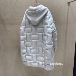 Lagabogy 2025 New Winter Women Long White Duck Down Jacket Female Casual Loose Warm Parkas Knitted Hat Detachable Puffer Coat