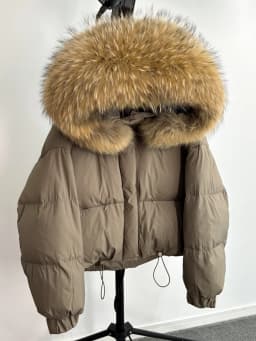 Lagabogy Puffer Jacket Women 2025 Winter Naturally Warm Loose Waterproof Female StreetWear Duck Down Coat Real Raccoon Fur Coat