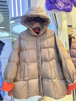 Lagabogy 2026 New Winter Women Puffer Jacket Casual Loose Over Size Warm Outwear Female 90% White Duck Down Coat Hooded Outwear