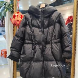 Lagabogy 2025 Winter Women 90%White Duck Down Jacket Hooded Warm Oversize Puffer Coat Female Casual Loose Parka Pocket Outerwear