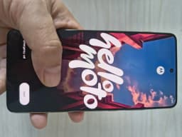 Motorola Moto X70 Air Snapdragon7(Gen4) 2.8GHz LPDDR5X 6.7 Inch 1.5K 120Hz 3D VC 50MP 4800mAh B20