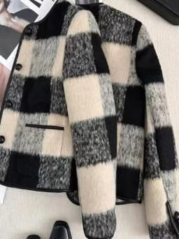 Luxury Brand Women's Short Woolen Quilted Jacket Autumn Winter Fashion Small Fragrance Style Coat Thickened Long Sleeve round...