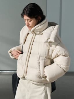 Korean Style Hooded Short Thickened Cotton Jacket Women's Winter Warm Outerwear Bread Coat Zipper Pocket Long Sleeve Polyester