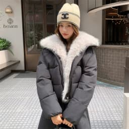 Cropped Puffer Jacket Women Big Faux Fur Collar Fur Lined Zipper Closure Boxy Silhouette Trendy Short Winter Outerwear
