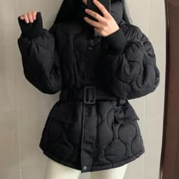 Women Winter Warm Thick Cotton Coat 2025 New Women With Belt Stand Collar Cotton Padded Jacket Korean Loose Women Parka Outwear