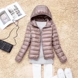 2026 Autumn Winter Women Lightweight White Duck Down Jacket Parka Female Ultra Light Down Coat Warm Puffer Outwears Short Tops