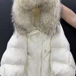 2026 New Autumn Winter Keep Warm Women Parkas Threaded Sleeve Hooded Down Jacket Solid Color Raccoon Fur Collar White Down Coat