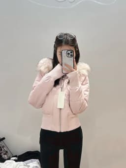 Korean Fashion Cropped Zip Up Puffer Parka Women Faux Fur Collar Ribbed Cuffs Thick Warm Winter Coat Casual Streetwear 2026