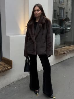 Winter Women Luxury Elegant Brown Wide Lapel Hidden Button Fluffy Fur Jacket High Quality Thick Warm Faux Mink Fur Jacket Coat
