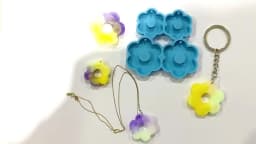 R3MC Keychain Silicone Resin Mold,Flower Shaped Resin Mold DIY Earrings Pendant Mold