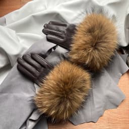 Real Sheepskin Fox Fur Gloves Women's Genuine Leather Glove Winter Warm Fashion Style Natural Fluffy Fox Fur Oversized Customize