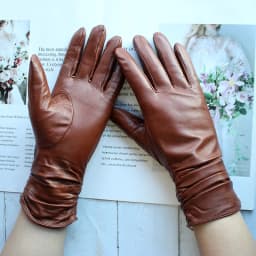 Women's Sheepskin Leather Gloves With Velvet Lining For Warmth in Autumn and Winter Outdoor Anti Cold Motorcycle Driving Gloves