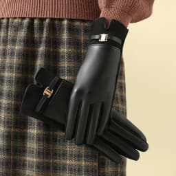 1 Pair of Gloves for Women in Winter Fleece-Lined to Heattech and Touch Screen Pu Elegant and Exquisite Cycling Driving Gloves