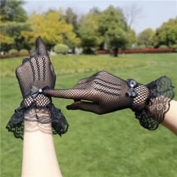 1Pair Lace Mittens Full Finger Girls Lace Fashion Gloves Women Black White Summer Uv-proof Driving Gloves Mesh Fishnet Gloves